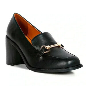 London Rag Boss Fav women's heeled loafers.
Size 6 NWT